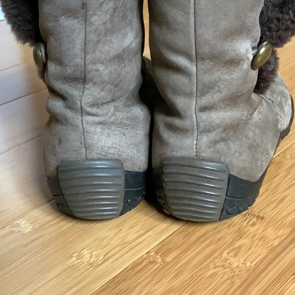 TAOS Light Brown Suede Bootie 8 - Picture 4 of 9